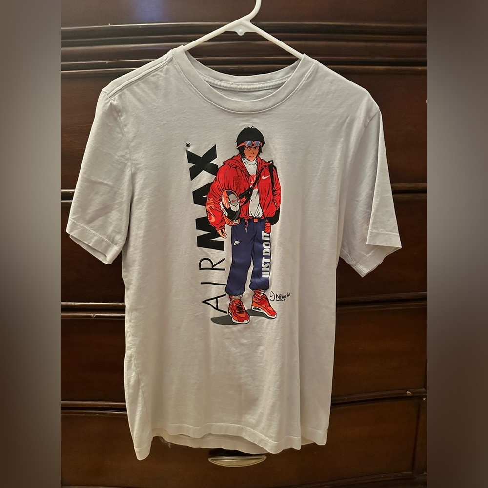 Nike graphic tee